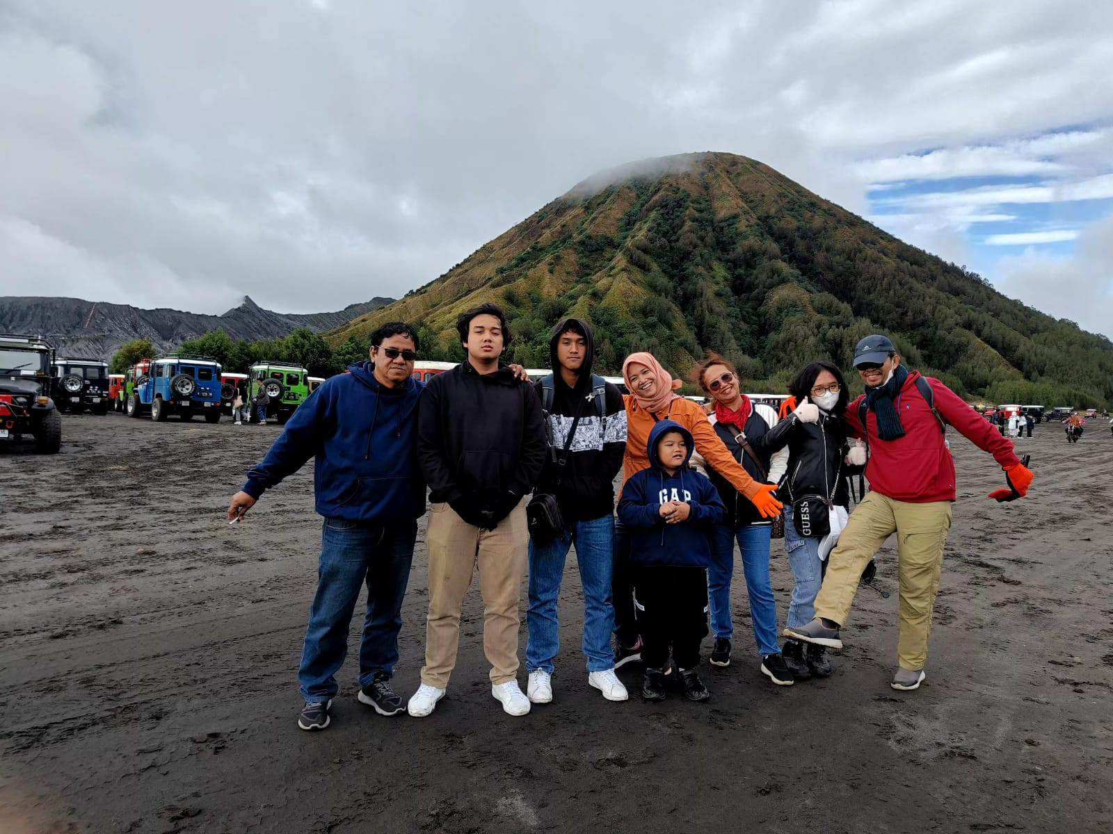 sewa jeep bromo open trip bromo